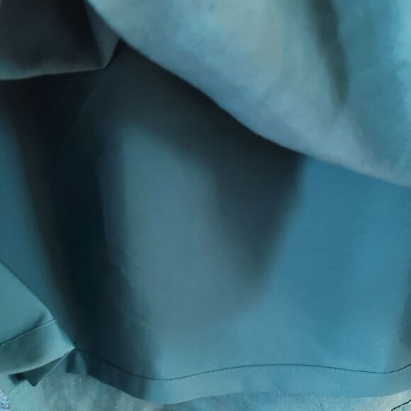 LOFT Linen Mini Pocket Skirt - Picture 9 of 13